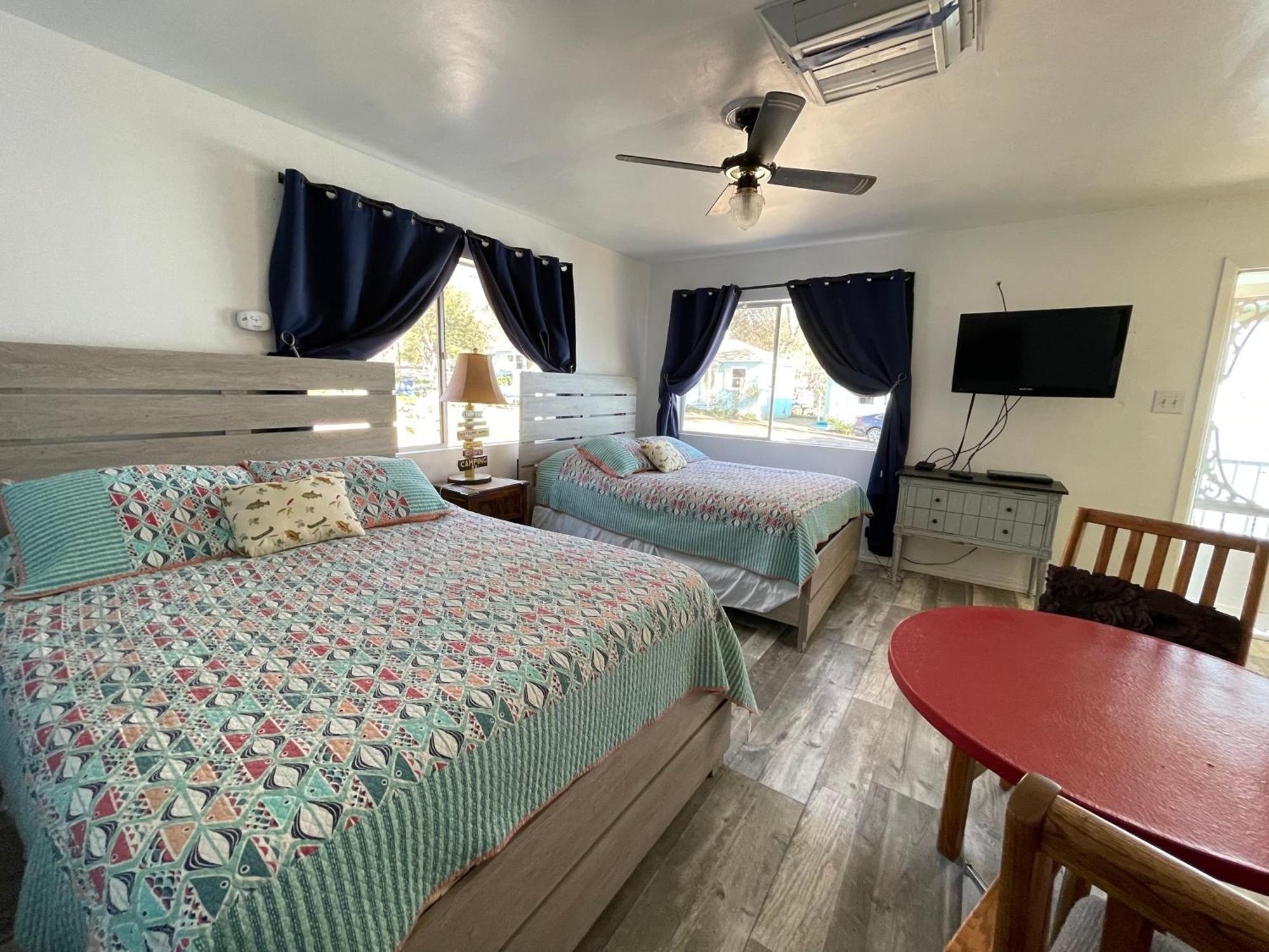 Omeo Clearlake Oaks Glenhaven Экстерьер фото